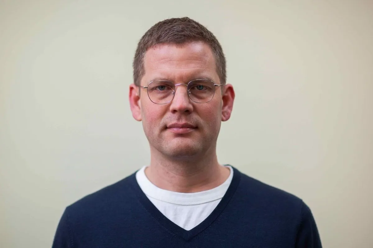 Sebastian Esser, Porträt